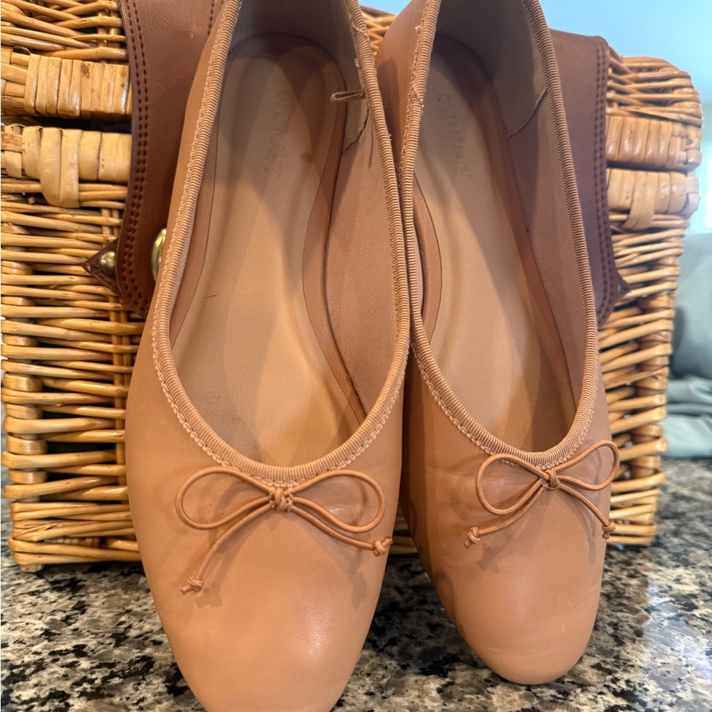 Old Navy Light Brown Ballet Flats